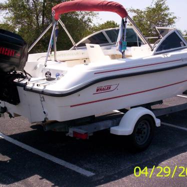 2001 Boston Whaler venture eighteen