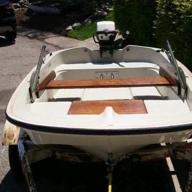 2000 Boston Whaler tender