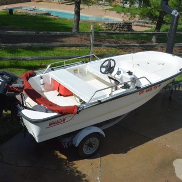 2001 Boston Whaler 130