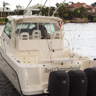 2012 Boston Whaler 345 conquest