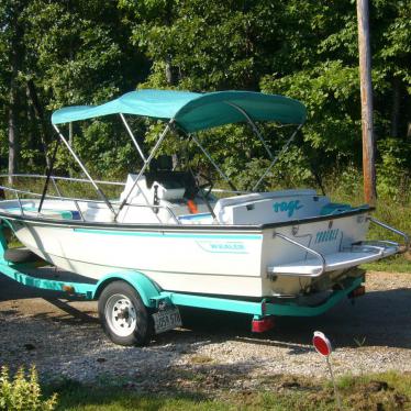 1992 Boston Whaler rage