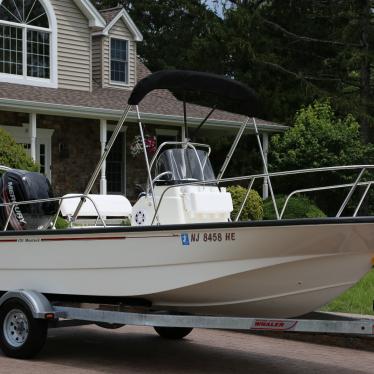 2015 Boston Whaler montaulk