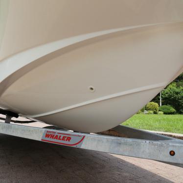 2015 Boston Whaler montaulk