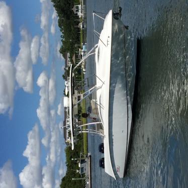 2006 Boston Whaler 320 outrage cuddy