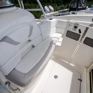 2006 Boston Whaler 320 outrage cuddy