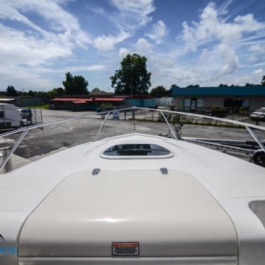 2006 Boston Whaler 320 outrage cuddy