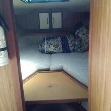 1989 Carver aft cabin