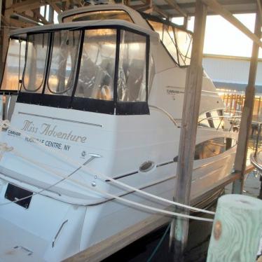 2003 Carver 36' motoryacht