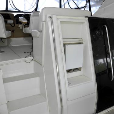 2003 Carver 36' motoryacht