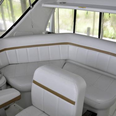 2003 Carver 36' motoryacht