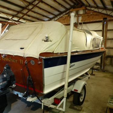 1965 Carver captain model with mercruiser outdrive