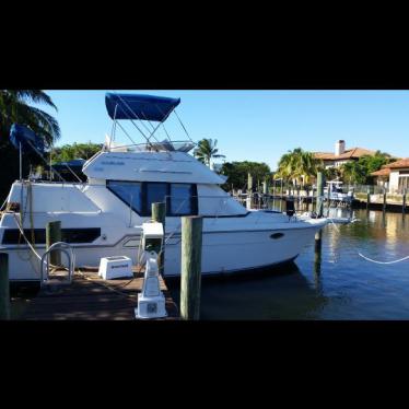 1992 Carver 28' aft cabin