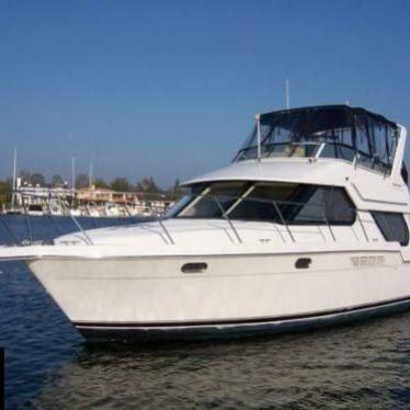 2001 Carver 374 voyager