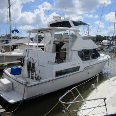 1995 Carver 390 cockpit motor yacht