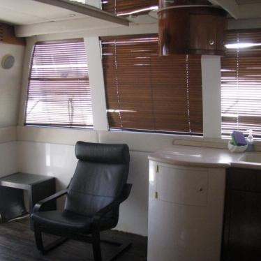 1998 Carver 530 voyager pilothouse