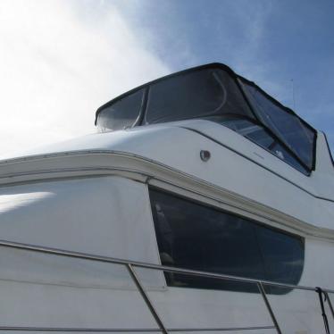 1998 Carver 530 voyager pilothouse