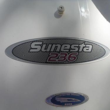 2006 Chaparral 236 sunesta