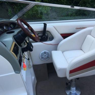 1999 Chaparral 2335 ss sport