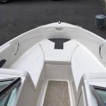 2012 Chaparral 19 h20 sport