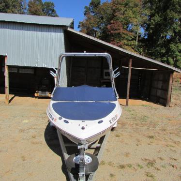 2005 Chaparral 190ssi