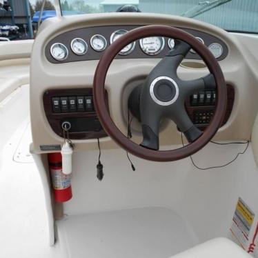 2004 Chaparral 260 ssi