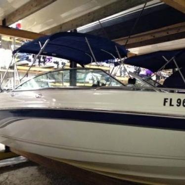 2004 Chaparral 220 ssi