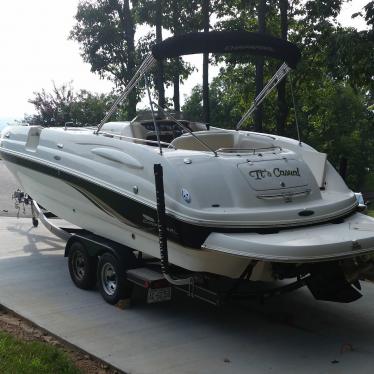 Chaparral Sunesta 2004 for sale for $28,000 - Boats-from-USA.com