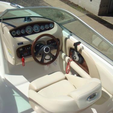 2005 Chaparral 216 sunesta