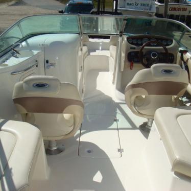 2005 Chaparral 216 sunesta