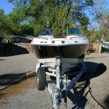 2005 Chaparral 256 ssi