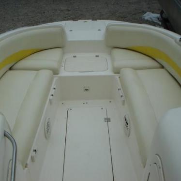 2001 Chaparral sunesta 210