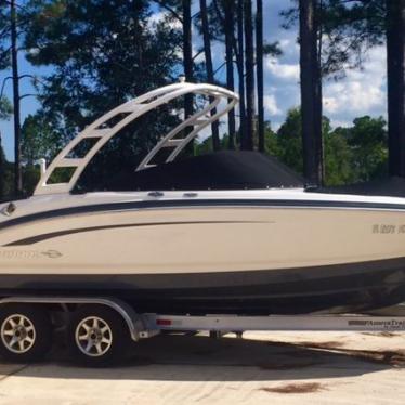 2015 Chaparral 226