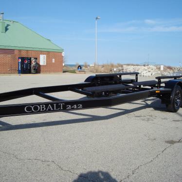 2009 Cobalt 242