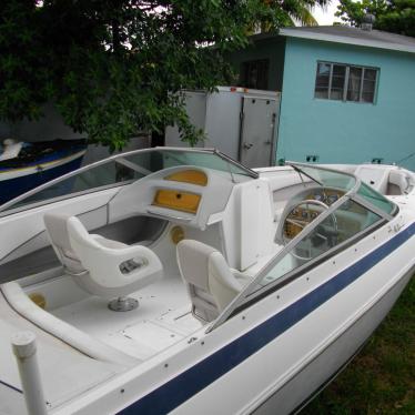 1997 Cobalt 220 bowrider