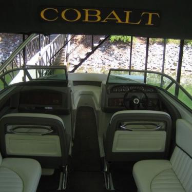 2001 Cobalt 262 bowrider