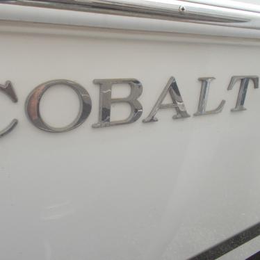 2005 Cobalt 240br