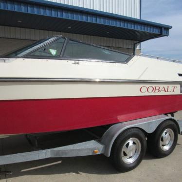 1988 Cobalt 223 sport cuddy