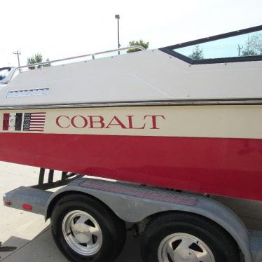 1988 Cobalt 223 sport cuddy