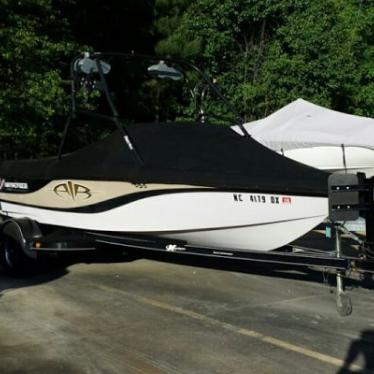 Correct Craft Super Air Team Edition 210 2002 for sale for ...