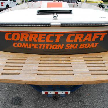 1987 Correct Craft ski nautique
