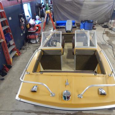 1970 Crestliner muskie 15