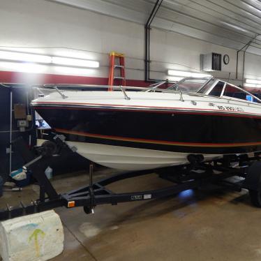 1978 Crestliner crusader 775