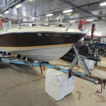 1979 Crestliner crusader 550