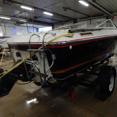 1978 Crestliner crusader 775