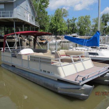 1996 Crestliner aluminum