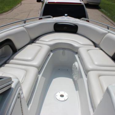 2003 Crownline 270br