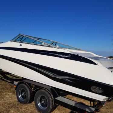 1999 Crownline 248 ccr