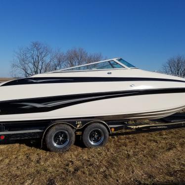 1999 Crownline 248 ccr