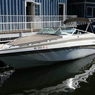 2003 Crownline 266br