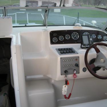 1999 Crownline 268cr